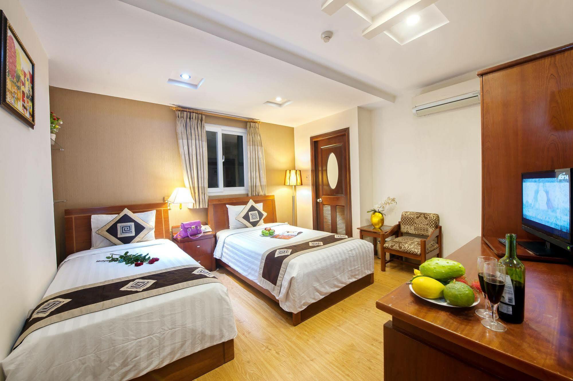 Eden Garden Hotel Ho Şi Min Dış mekan fotoğraf