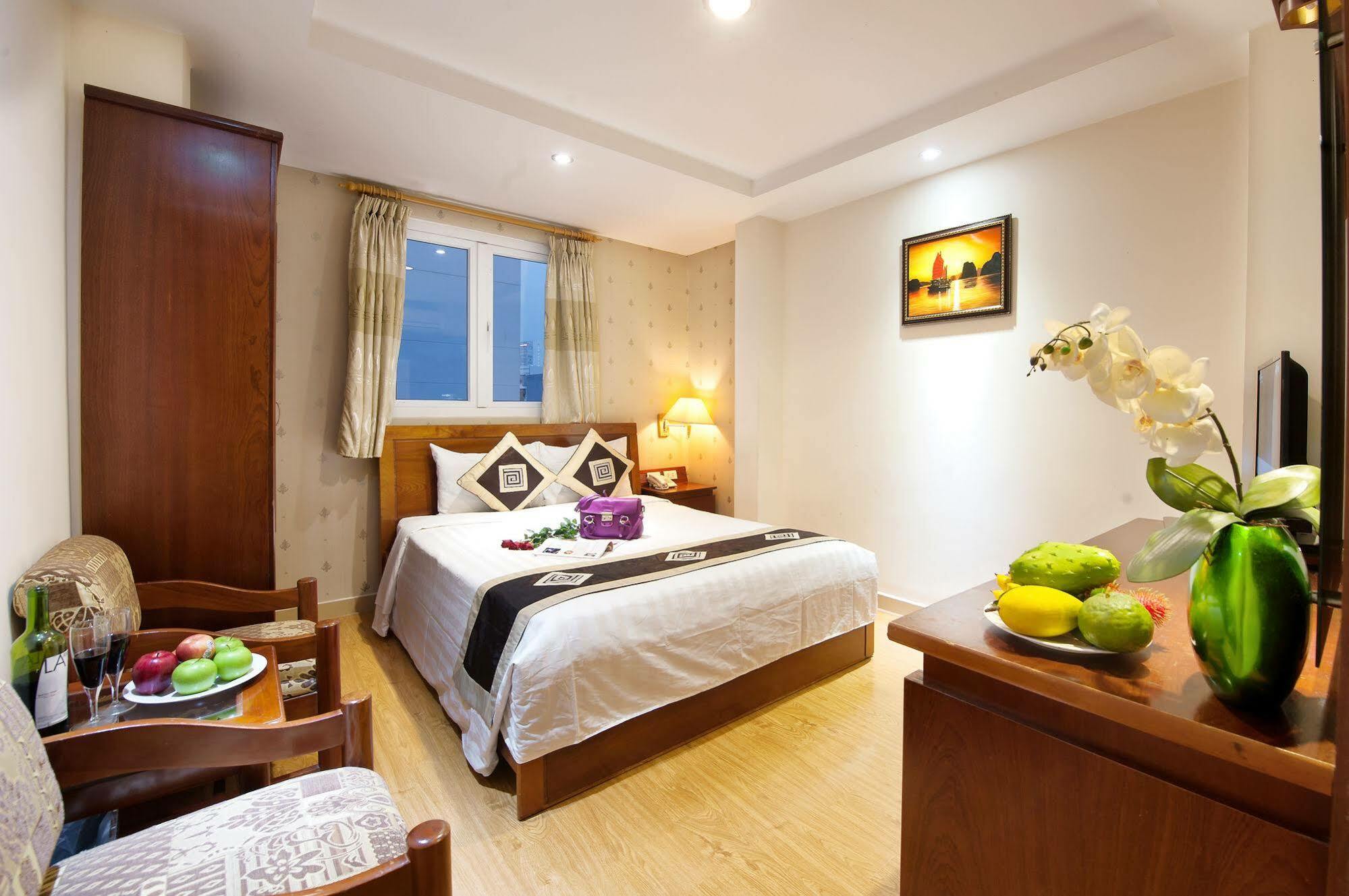 Eden Garden Hotel Ho Şi Min Dış mekan fotoğraf